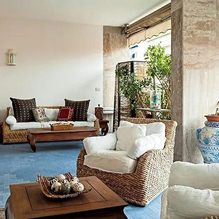 Maison Evita アパート *